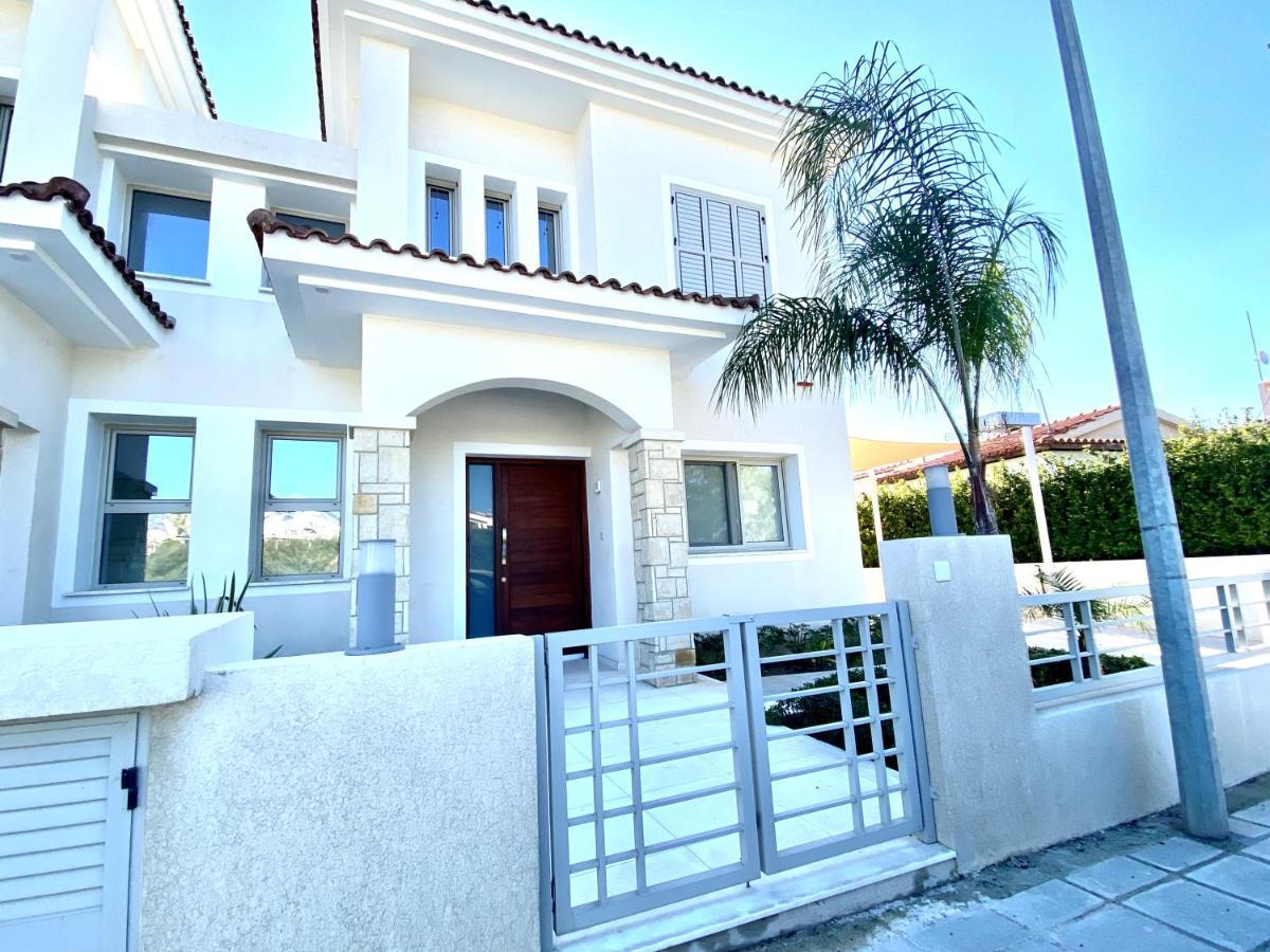Coral Bay Beach Villa Πάφος Εξωτερικό φωτογραφία