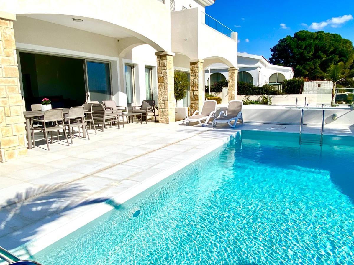 Coral Bay Beach Villa Πάφος Εξωτερικό φωτογραφία