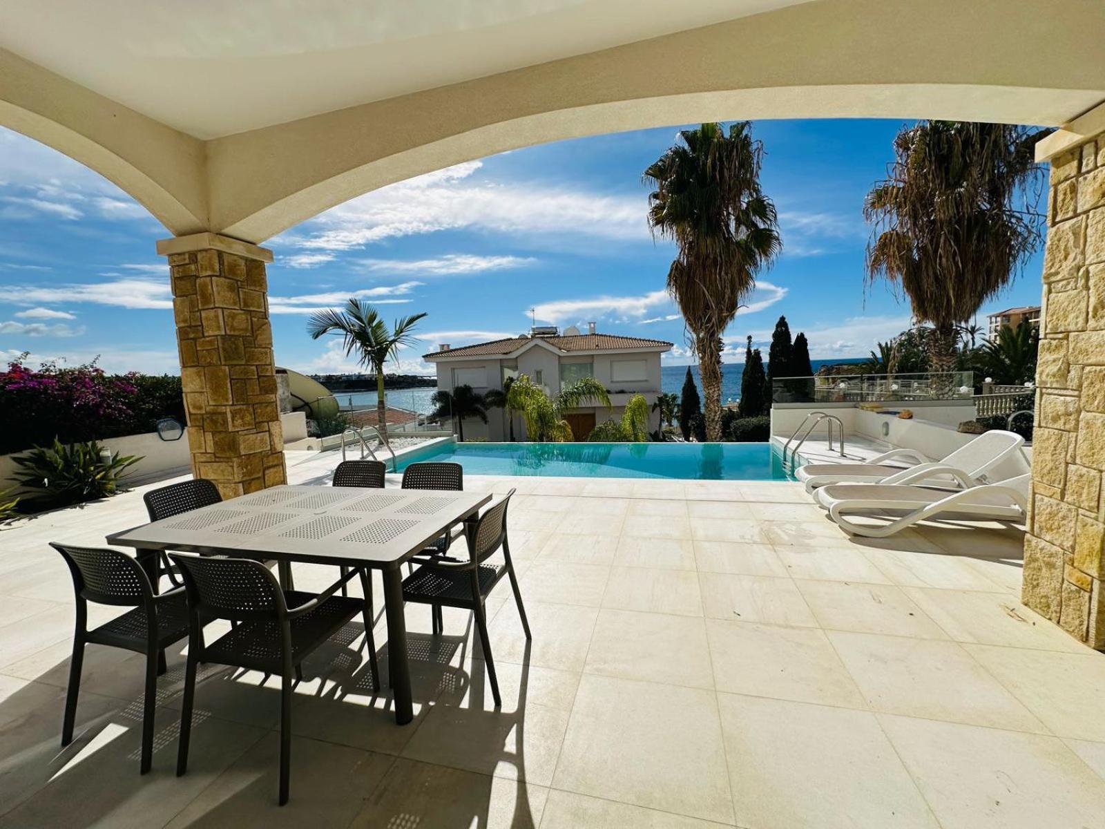 Coral Bay Beach Villa Πάφος Εξωτερικό φωτογραφία
